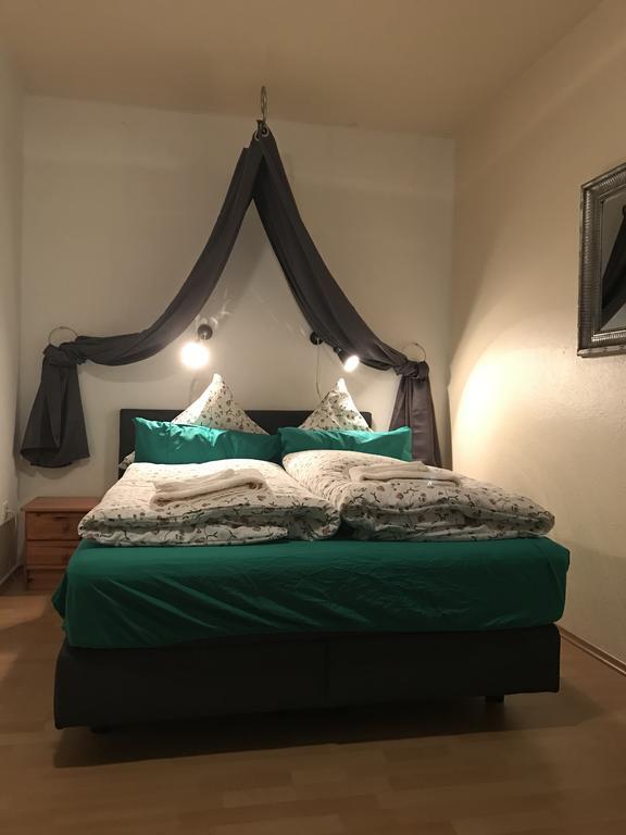Leezdorfer Hof Hotel ภายนอก รูปภาพ